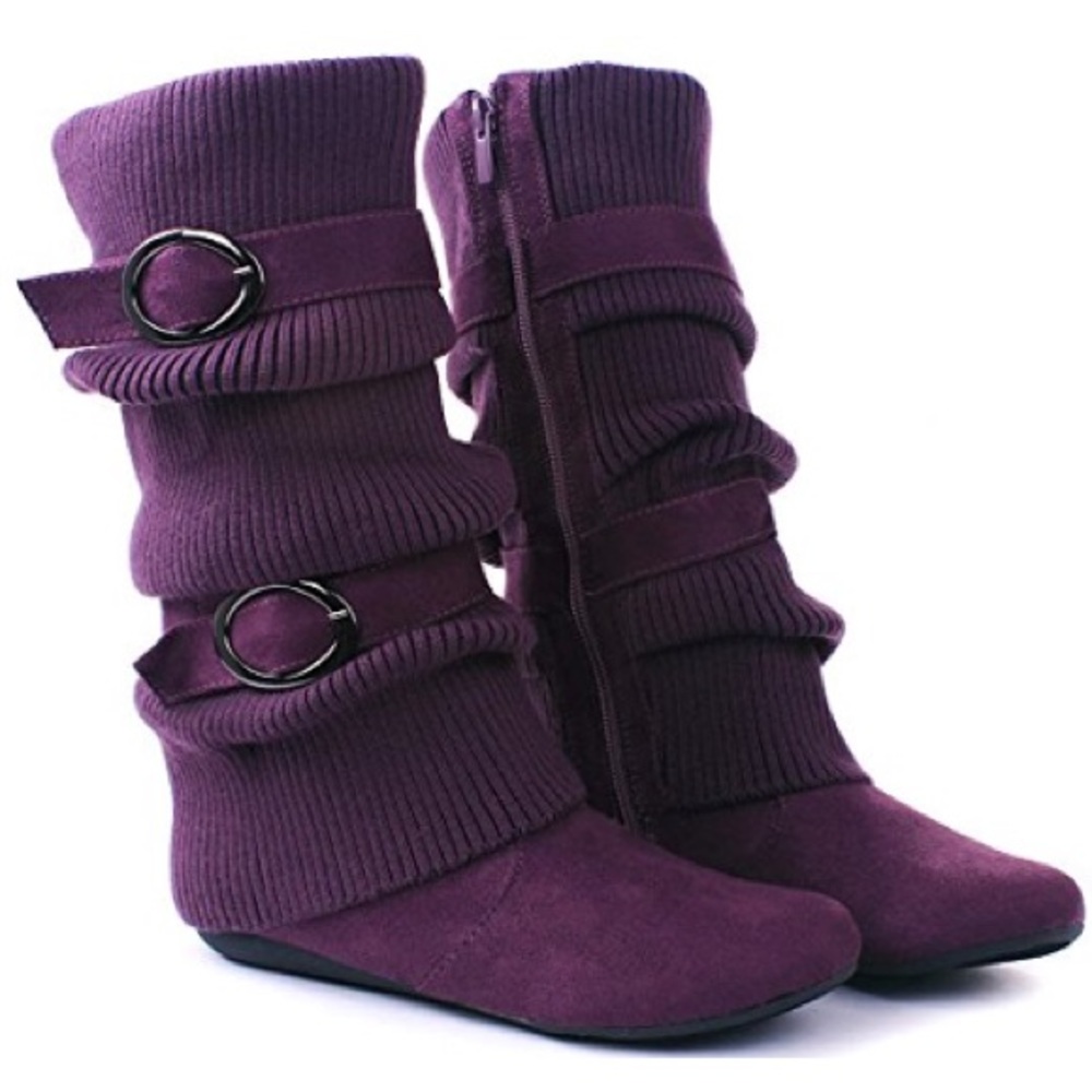 Purple slouch boots with buckles 🖤